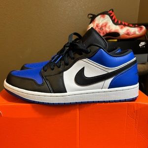 Jordan 1 low Royal Toe